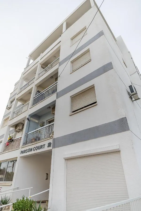 Modern Ground Floor Studio With A Beautiful Garden Larnaca